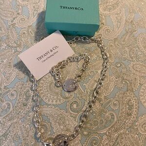 Women’s Tiffany set. Please check the description